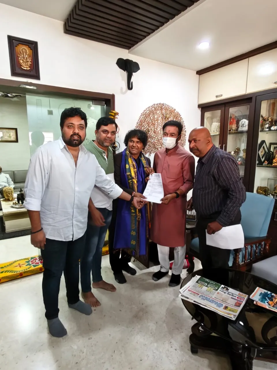 Dr. Jayaram and TTPOA members presenting a memorandum